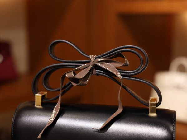 콘스탄스 24 복스 블랙 금장