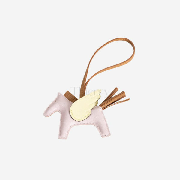 Rodeo PM charm 28