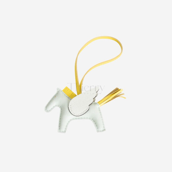 Rodeo PM charm 47