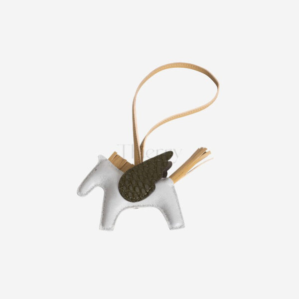 Rodeo PM charm (Touch) 15