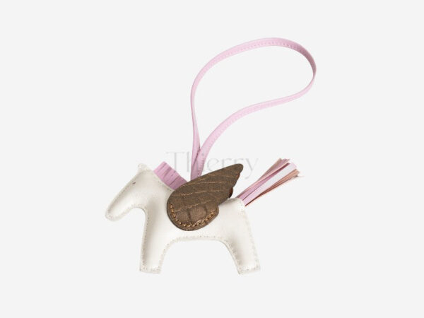 Rodeo PM charm (Touch) 21