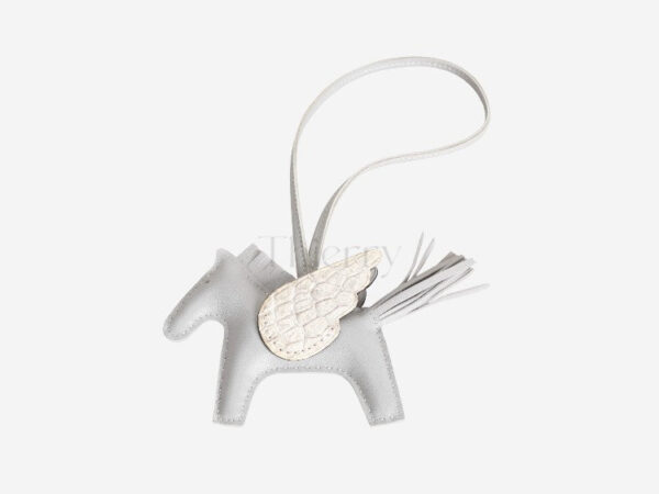 Rodeo PM charm (Touch) 29